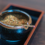 ひびき庵 - 七味蕃椒（なゝいろたうがらし）容器（いれ）