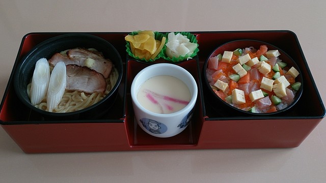 札幌海鮮丸 鶴岡店 - 鶴岡（寿司）の写真