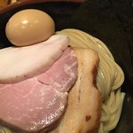 麺屋一燈 - 大きな３種類のチャーシュー