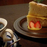 まめすず - レモンのすっぱいケーキ