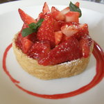 Bar à Vin ムッシュ ヨースケ - イチゴのタルト