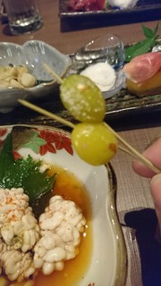 Yoi Tei Toyozou - 塩煎り銀杏と日本酒が合う