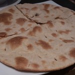 マントラ - ・Tandoori Roti 430円
