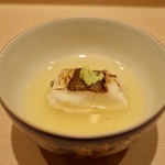 鮨 紺乃 - 真鯛の蒸し鮨