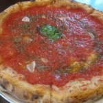 トラットリア エ ピッツェリア アミーチ - マリナーラ