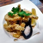 Bistro Refectorium - 鶏サガリのフリット