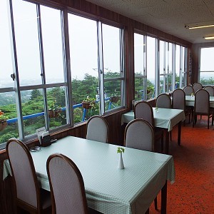 スカイピア（SKYPIEA） - 陸前階上（オムライス）の写真