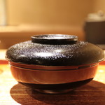 富小路 やま岸 - 椀 クエ、カブラ、真丈