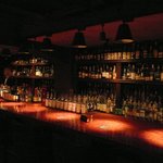 バー・バーンズ - 店内02(カウンター)