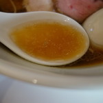 Sagamihara 欅 - 綺麗に澄んだスープ