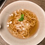 USHIGORO S. - ラーメンもなかなか！