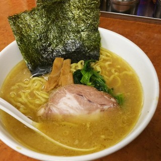 横浜ラーメン味濱家_0