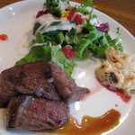 casa di vino Primo Piano - 週替わりのメニューでステーキランチ。７５０円は安い～