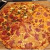 Little New York Pizzeria LNY - 料理写真:ピザとスマホ