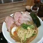 ラー麺 陽はまた昇る - 