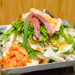 居魚菜家　のものも - 牛ホルモン チリトリ鍋