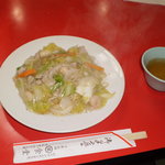 丸萬 - 焼きそばもお勧め　