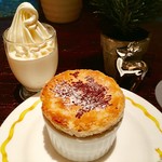 ザ・テラス - テーブルサービス（一人一つ）のマロンスフレとクレミア