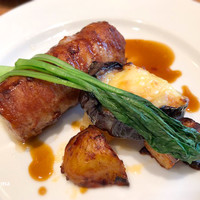 Bar Espanol LA BODEGA 大阪店 - 自家製サルシッチャのロースト 秋茄子のグラタン添え
