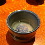 魚 しんのすけ - 冷酒をぐい飲みで