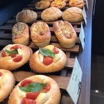 トシ・ヨロイヅカ 東京 - 