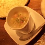アン ボルゾー ドス - 本日のスープ「クラムチャウダー」