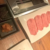 焼肉うしごろ 西麻布本店 - 