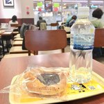 ドトールコーヒーショップ - パンとお水で300円