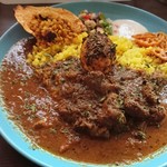 アアベルカレー - アアベルチキンカレーとスパイスたまご