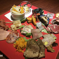 グリエ ジョー - 前菜盛り合わせ / 2000円