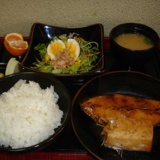 大井競馬場前駅でランチに使えるお店 ランキング 食べログ