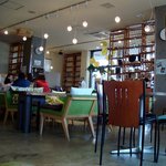 カフェ・ド・ラフェィネ - 店内