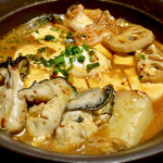 Chawan - 広島産牡蠣のスンドゥブチゲと牡蠣フライ(\1,280)　スンドゥブチゲ