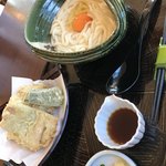 佐和 - 釜玉うどん大＋とり天