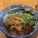 中華そば 虎桜 - ブラック担々麺（期間限定）