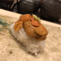 鮨 てつ也 - ウニ
