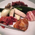 韓国料理マダン - マダンのランチ（三種惣菜・ライス・スープ）