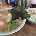 ラーメン六角家 戸塚店 - 今日のお昼