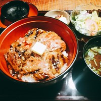 赤坂 津つ井 総本店 - ビフテキ丼