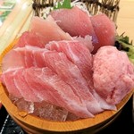 目利きの銀次 - まぐろ定食　１０５０円