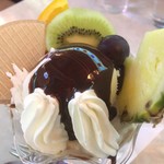 喫茶マンボ - チョコレートパフェ