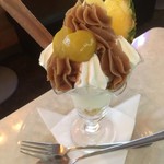 喫茶マンボ - マロンパフェ