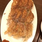 名鉄 太田川駅前 大衆酒場 サンヂカラ - 半額で焼き餃子！