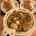 日高屋 - 五目あんかけラーメン＆餃子 Ramen with Stir Fried Meat, Vegetables and Thick and Starchy Sauce etc.