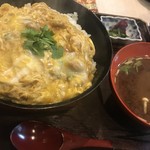 まごころ　手と手 - 淡路どりの親子丼