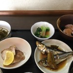 ささら - 小松菜おひたし 切り昆布旨煮