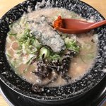 火の国 文龍 菊陽バイパス店 - ラーメン黒 こってり