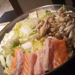 個室居酒屋 北海道 魚均 - 寄せ鍋　※３人分(2017.11.10)