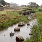 割烹 新多久 - 鮭増殖発祥の地；"三面種川", 青砥武平治の遺産