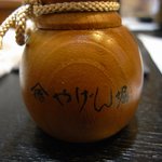 穴子料理と地酒 浅草 川井 - 浅草名物やげん堀の七味